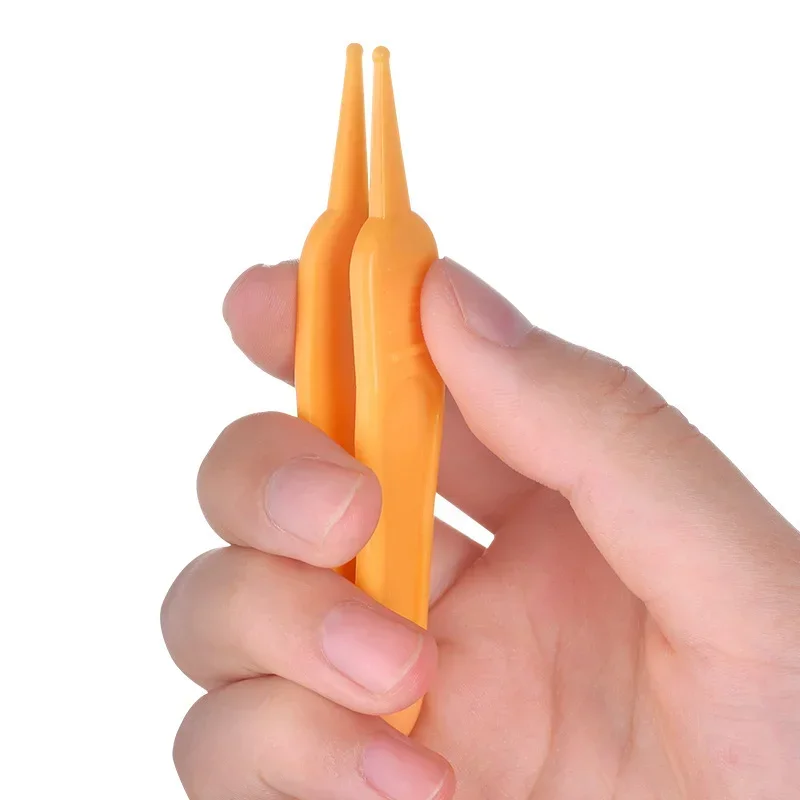 Baby Plastic Pincet Neus Clean - Baby Nose Cleaner recensie en prijs